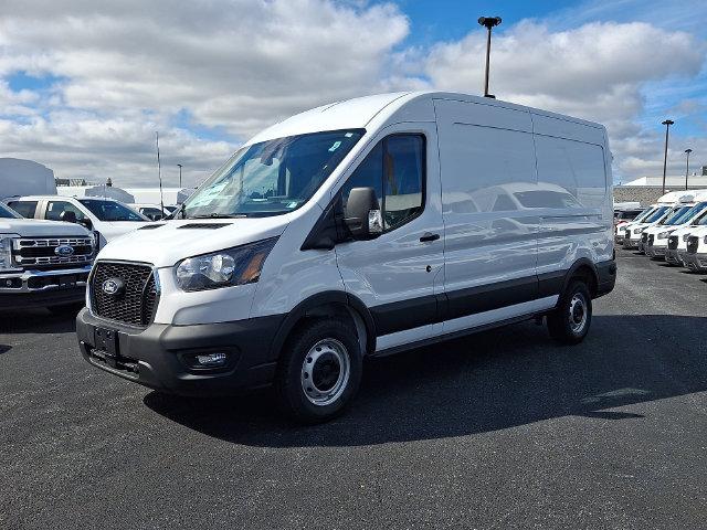 2026 Ford Transit Cargo Van T-250 148 Med Rf 9150 GVWR RWD