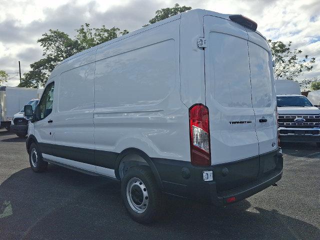 2026 Ford Transit Cargo Van T-250 148 Med Rf 9150 GVWR RWD