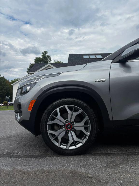 2021 Kia Seltos EX