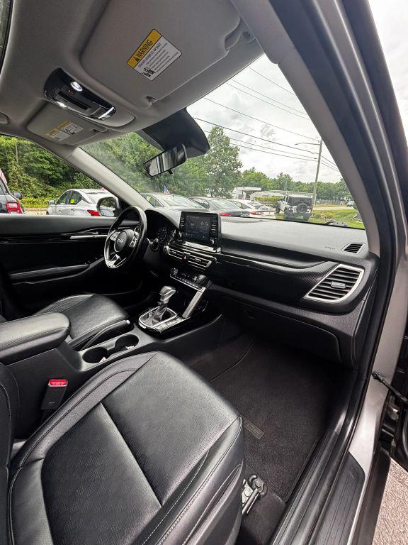 2021 Kia Seltos EX