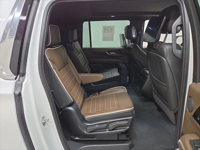 2025 GMC Yukon XL 4WD Denali Ultimate