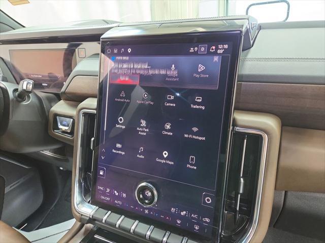 2025 GMC Yukon XL 4WD Denali Ultimate