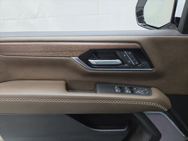 2025 GMC Yukon XL 4WD Denali Ultimate