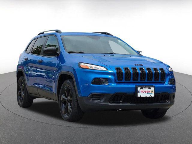 2017 Jeep Cherokee Altitude for sale in ALGONQUIN, IL