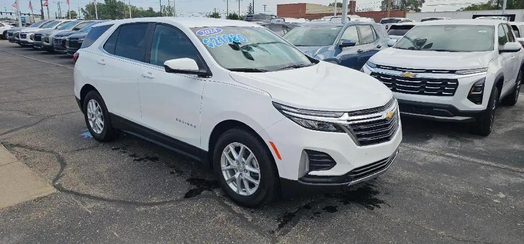 2024 Chevrolet Equinox FWD LT for sale in Warren, MI