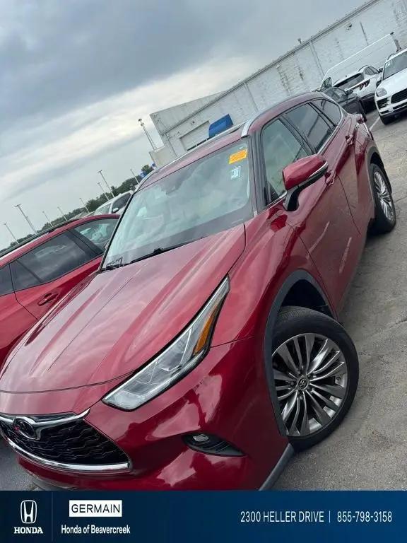 2021 Toyota Highlander Platinum for sale in Dayton, OH