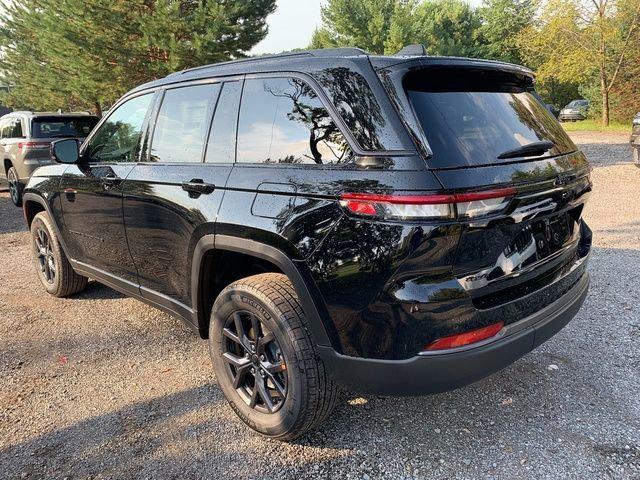 2027 Jeep Grand Cherokee GRAND CHEROKEE LAREDO ALTITUDE 4X4 2027 Jeep Grand Cherokee GRAND CHEROKEE LAREDO ALTITUDE 4X4