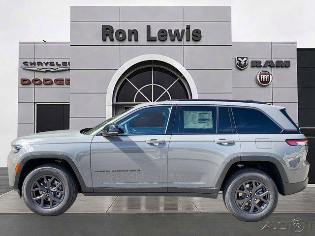 2027 Jeep Grand Cherokee GRAND CHEROKEE LAREDO ALTITUDE 4X4