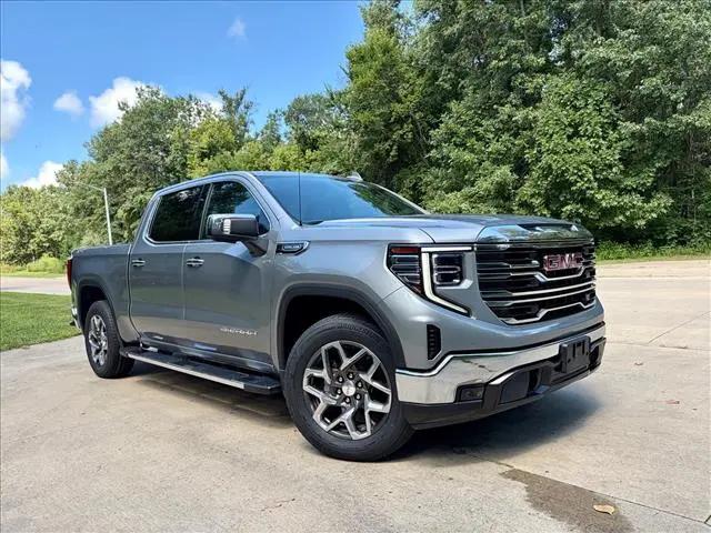 2023 GMC Sierra 1500 4WD Crew Cab Short Box SLT for sale in Salem, IL