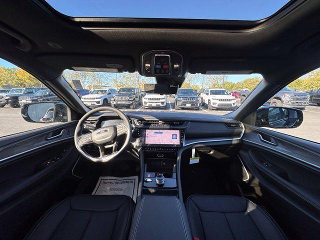 2027 Jeep Grand Cherokee GRAND CHEROKEE LIMITED RESERVE 4X4 2027 Jeep Grand Cherokee GRAND CHEROKEE LIMITED RESERVE 4X4