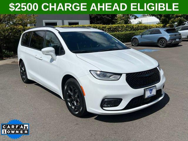 2021 Chrysler Pacifica Hybrid Limited for sale in Wilsonville, OR