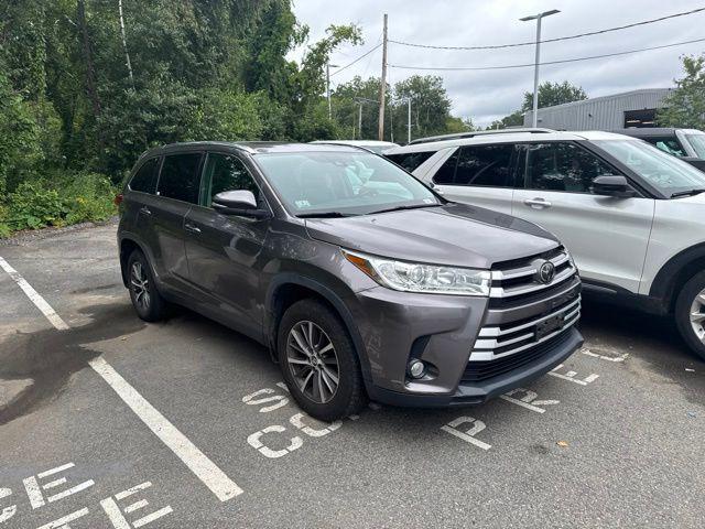 2019 Toyota Highlander XLE for sale in Haverhill, MA