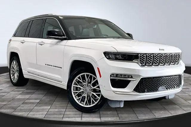 2023 Jeep Grand Cherokee Summit for sale in Roanoke, IN