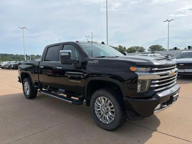 2020 Chevrolet Silverado 2500HD 4WD Crew Cab Standard Bed High Country for sale in Fort Madison, IA