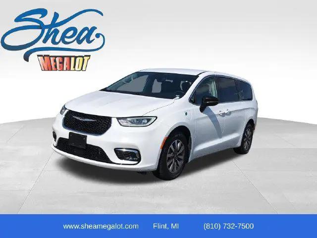 2024 Chrysler Pacifica Hybrid Select for sale in Flint, MI
