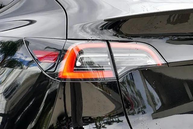 2021 Tesla Model Y Performance Dual Motor All-Wheel Drive