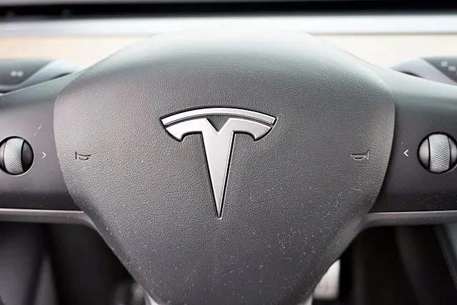 2021 Tesla Model Y Performance Dual Motor All-Wheel Drive