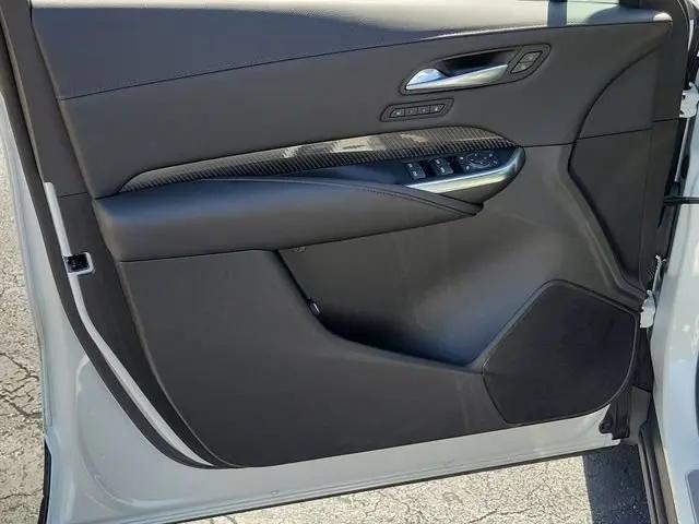 2023 Cadillac XT4 FWD Sport
