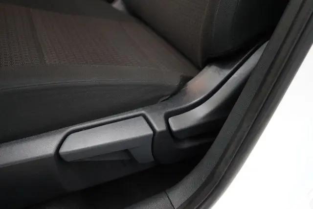 2025 Nissan Kicks S Intelligent AWD
