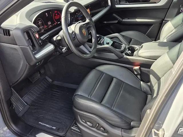 2024 Porsche Cayenne Cayenne