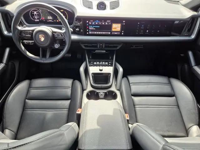 2024 Porsche Cayenne Cayenne
