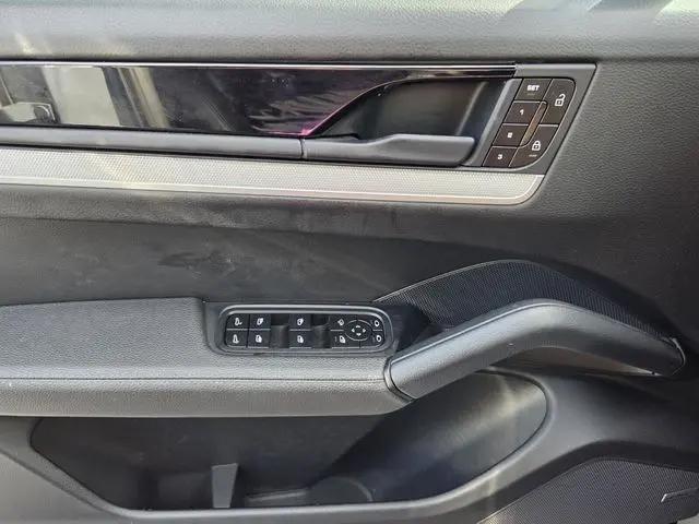 2024 Porsche Cayenne Cayenne