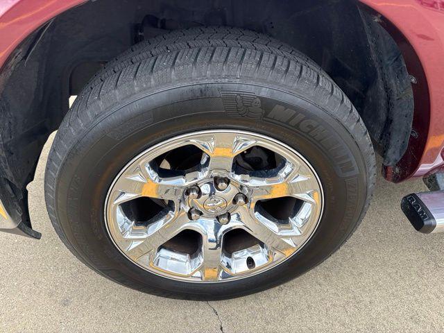 2018 Ram 1500 Laramie Crew Cab 4x4 57 Box