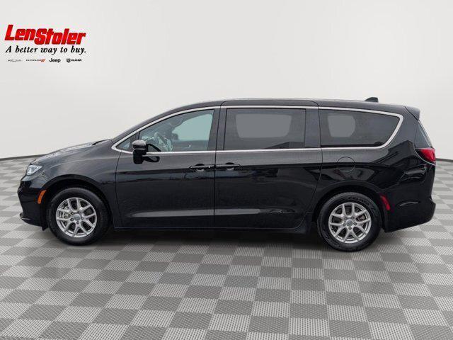 2025 Chrysler Pacifica Select 2025 Chrysler Pacifica Select