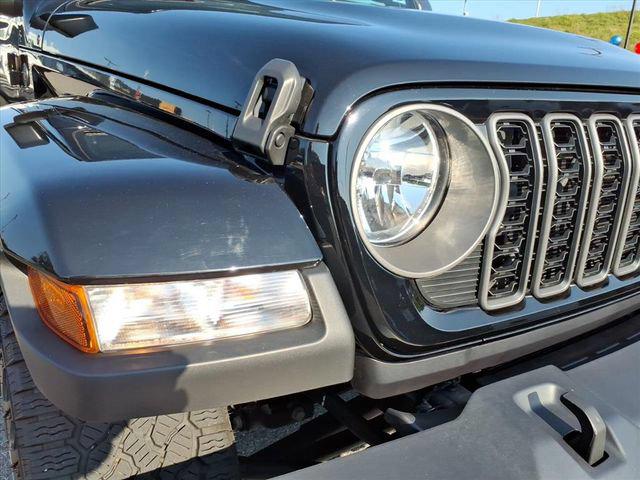 2025 Jeep Gladiator Nighthawk 2025 Jeep Gladiator Nighthawk