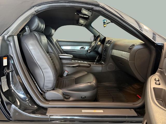2002 Ford Thunderbird Base