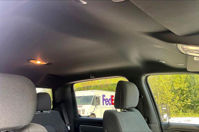 2022 Ram 1500 Big Horn Crew Cab 4x4 57 Box