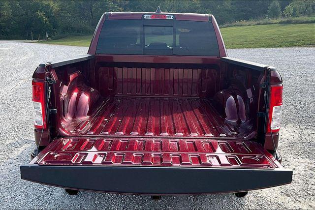 2022 Ram 1500 Big Horn Crew Cab 4x4 57 Box