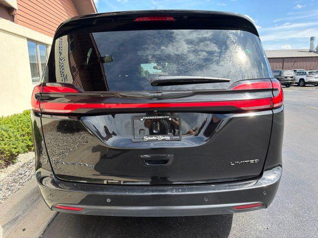 2025 Chrysler Pacifica Limited