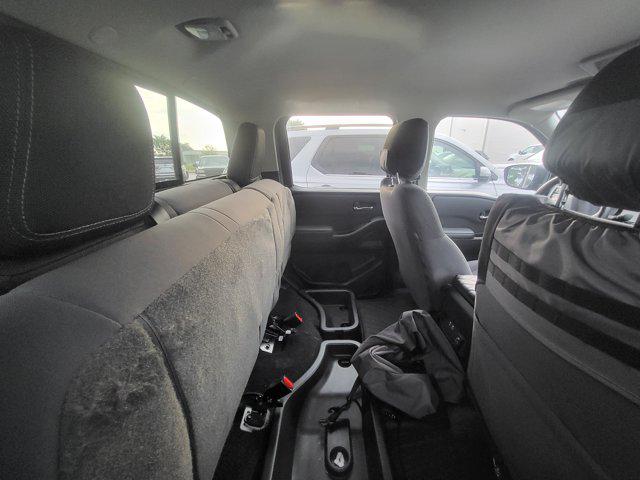 2024 Nissan Frontier Crew Cab SV 4x4