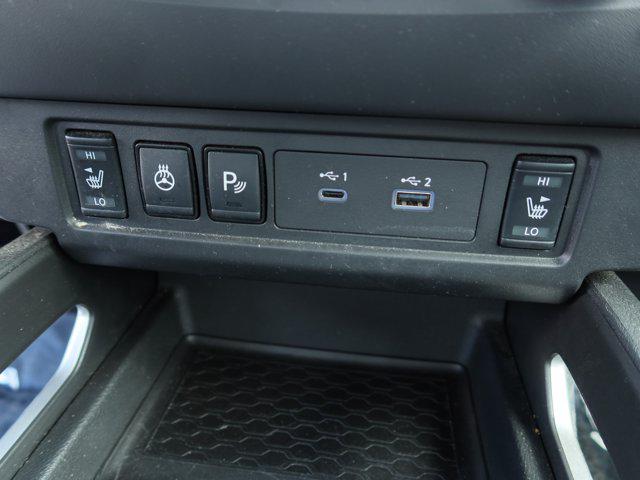 2024 Nissan Frontier Crew Cab SV 4x4