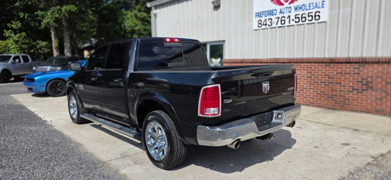 2017 Ram 1500 Laramie Crew Cab 4x4 57 Box