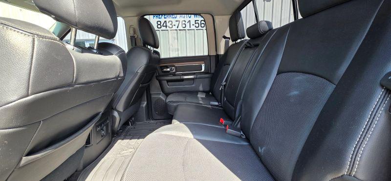2017 Ram 1500 Laramie Crew Cab 4x4 57 Box