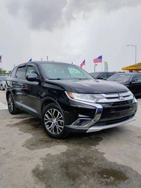 2018 Mitsubishi Outlander LE for sale in Miami, FL