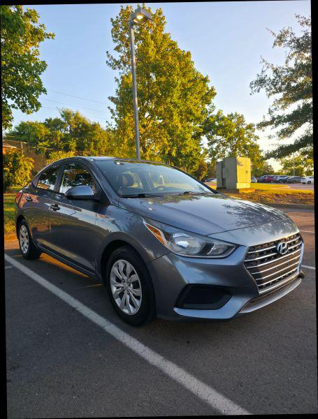 2020 Hyundai Accent SE