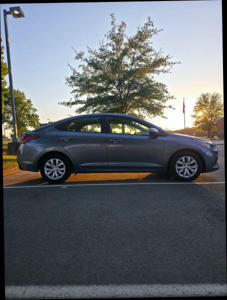 2020 Hyundai Accent SE