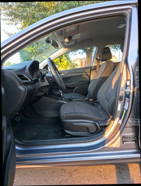 2020 Hyundai Accent SE