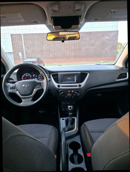 2020 Hyundai Accent SE
