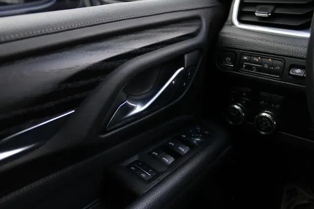 2021 GMC Yukon 4WD Denali