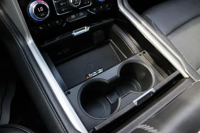 2021 GMC Yukon 4WD Denali