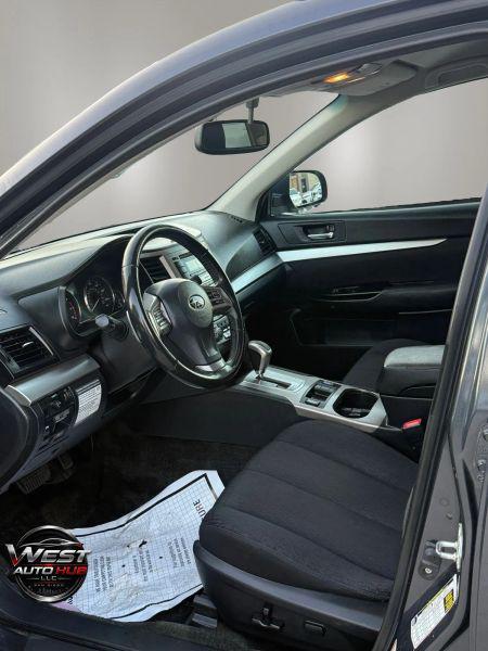 2012 Subaru Outback 2.5i Premium