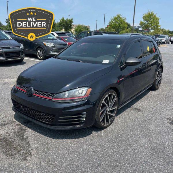 2015 Volkswagen Golf GTI 2.0T SE 4-Door for sale in Roselle, IL
