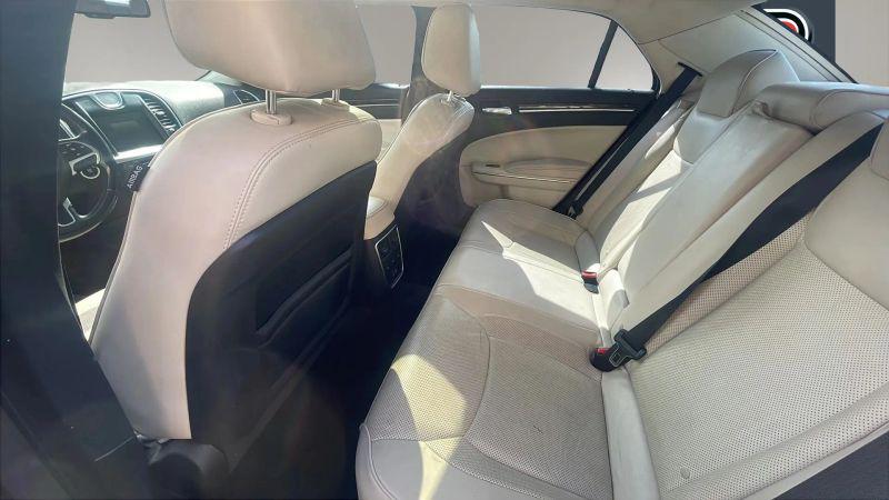 2016 Chrysler 300 300C