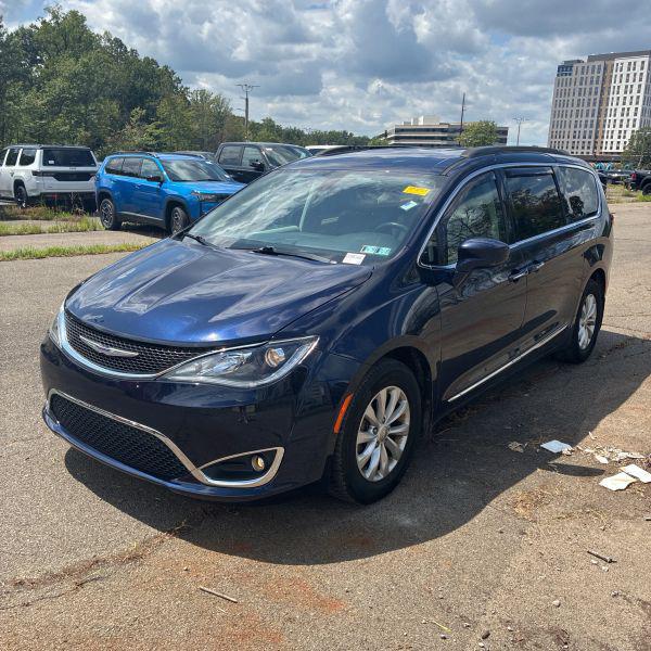 2017 Chrysler Pacifica Touring-L for sale in Bunnell, FL