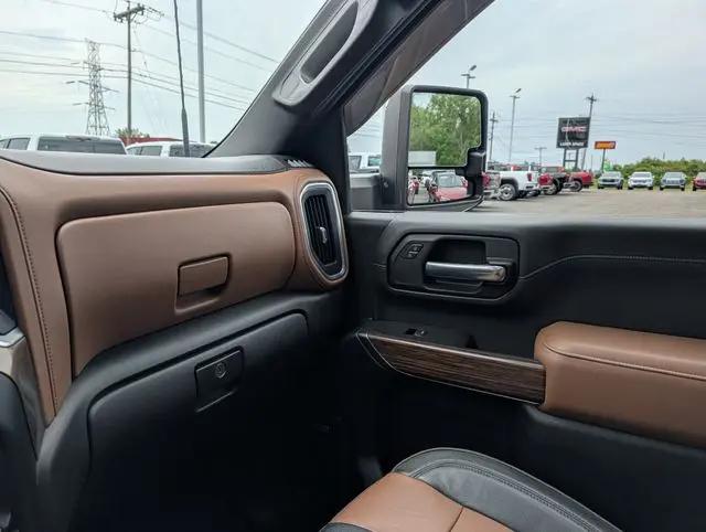 2021 Chevrolet Silverado 2500HD 4WD Crew Cab Standard Bed High Country