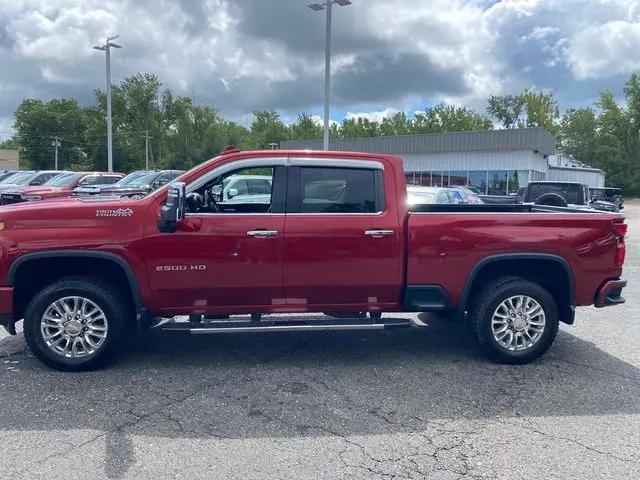 2021 Chevrolet Silverado 2500HD 4WD Crew Cab Standard Bed High Country